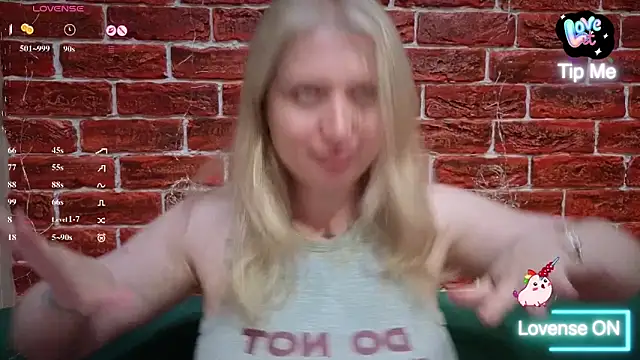 CitrusBlissss online show from May 2026 02:13:02 PM