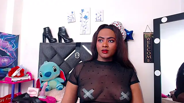 NatashaBella online show from November 2025 07:47:01 PM