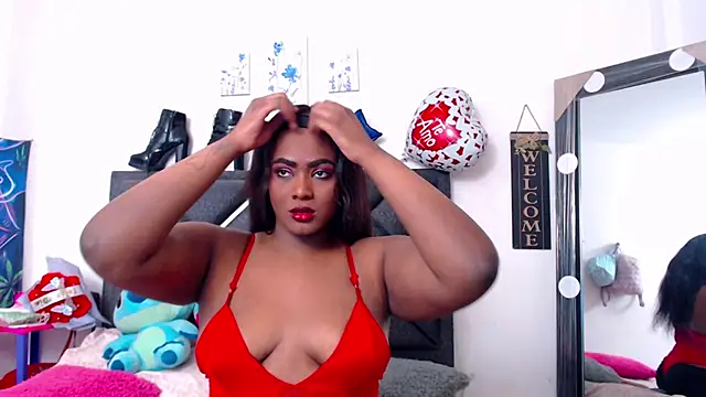 NatashaBella online show from October 2025 12:16:02 PM