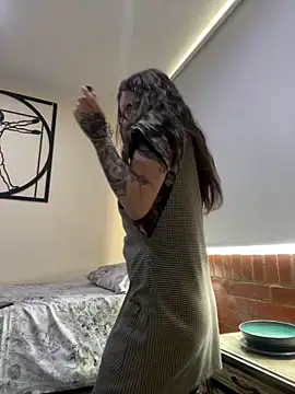 Snapshot of KoraSweett chatting on February 2026 07:00:01 PM KoraSweett online show from February 2026 07:00:01 PM