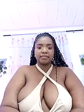 SamaraArtiaga1 online show from December 2025 12:20:02 AM