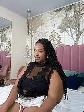 Snapshot of SamaraArtiaga1 chatting on September 2025 01:18:01 PM SamaraArtiaga1 online show from September 2025 01:18:01 PM