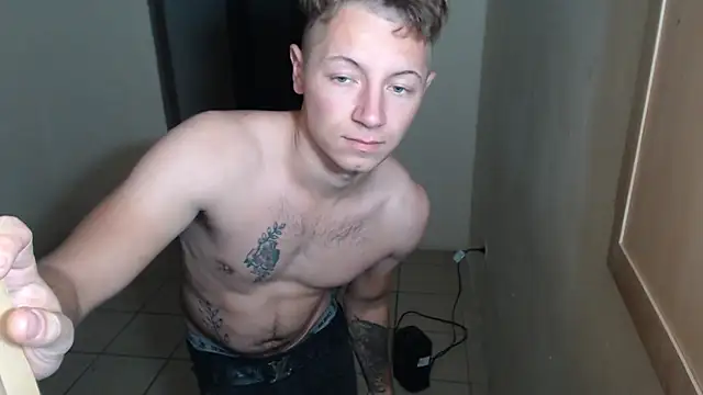 BlondZilla online show from December 2025 08:08:02 AM