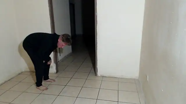 BlondZilla online show from April 2026 11:37:02 AM