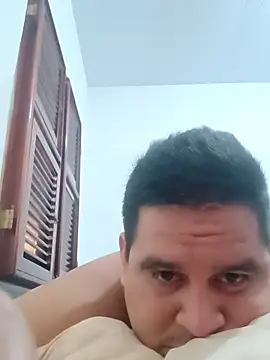 reguetones92 online show from September 2025 06:40:01 PM