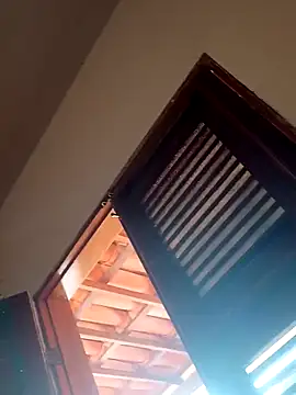 reguetones92 online show from November 2025 06:19:02 PM