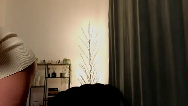 aerisblue online show from December 2025 07:59:01 PM