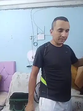 miroqui143 online show from February 2026 10:31:01 PM