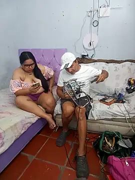 miroqui143 online show from February 2026 11:48:02 PM