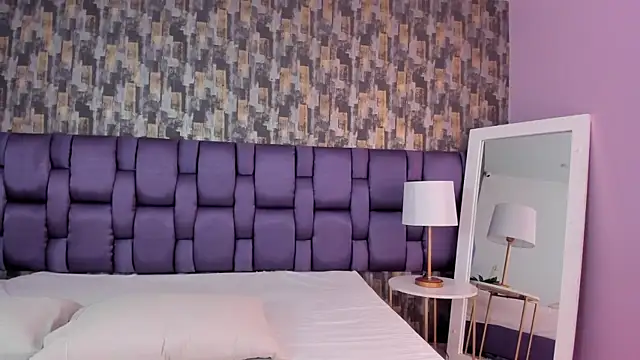 VeraBlazze online show from February 2026 01:55:01 PM