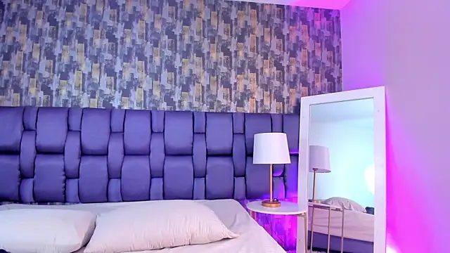 Snapshot of VeraBlazze chatting on January 2026 01:37:02 PM VeraBlazze online show from January 2026 01:37:02 PM