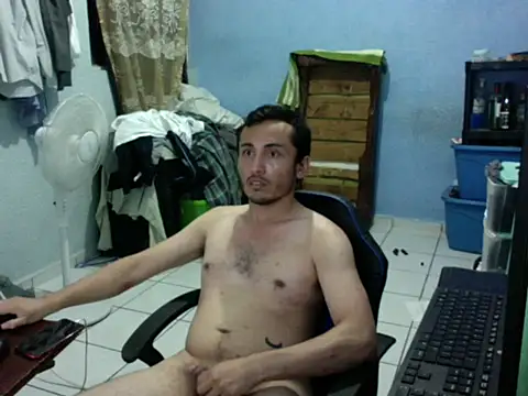 Snapshot of hornymkguyfun chatting on May 2026 06:49:01 AM hornymkguyfun online show from May 2026 06:49:01 AM