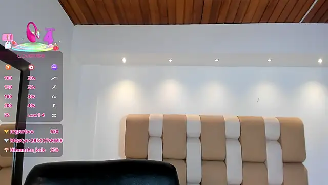 AidaJones online show from December 2025 11:42:02 PM