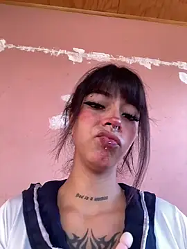 kiittyselenita online show from February 2026 10:42:02 PM