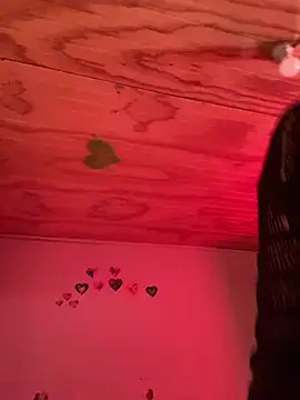 kiittyselenita online show from April 2026 09:21:02 PM