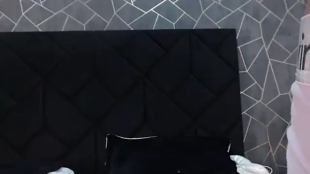 shanthal bllizz online show from November 2025 07:35:01 PM