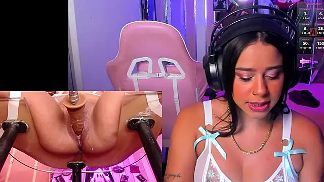 Gina Kurt online show from October 2025 03:49:02 AM