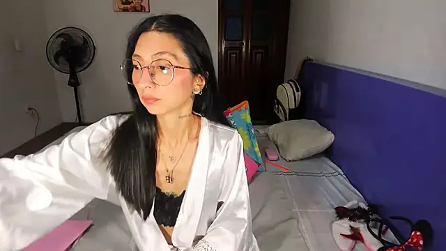 Anais lux online show from March 2026 12:08:04 AM