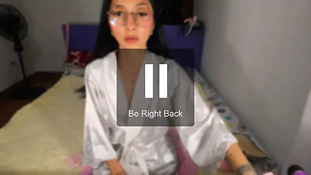 Snapshot of Anais_lux chatting on May 2026 01:43:01 AM Anais lux online show from May 2026 01:43:01 AM