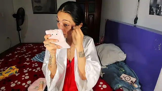 Anais lux online show from July 2026 11:27:02 PM