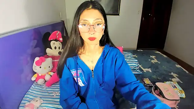 Anais lux online show from July 2026 10:56:02 PM