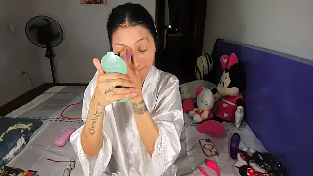 Anais lux online show from March 2026 12:42:02 AM