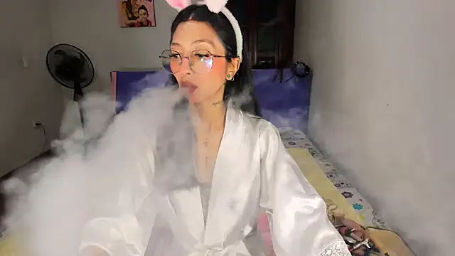 Snapshot of Anais_lux chatting on May 2026 12:13:02 AM Anais lux online show from May 2026 12:13:02 AM