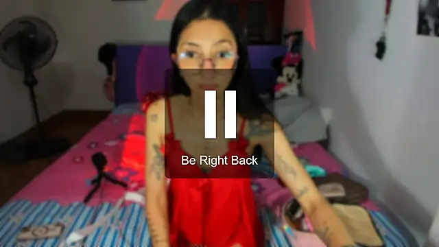 Snapshot of Anais_lux chatting on June 2026 11:49:02 PM Anais lux online show from June 2026 11:49:02 PM