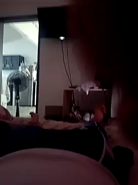 jose160824 online show from October 2025 01:53:04 PM