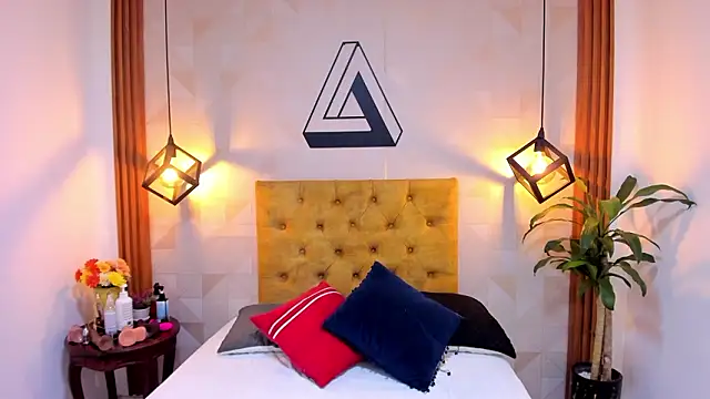 violet sweet19 online show from February 2026 12:06:02 PM