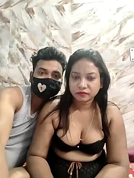 hornyzinia123 online show from December 2025 03:10:02 AM