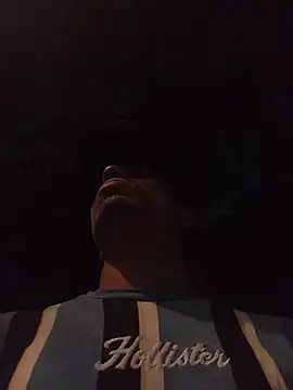 IsaXander743 online show from November 2025 11:19:02 PM