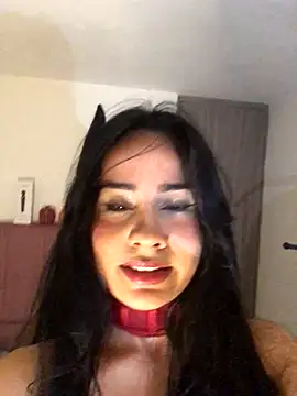 Snapshot of SelinaCatt_ chatting on October 2025 11:28:02 PM SelinaCatt  online show from October 2025 11:28:02 PM