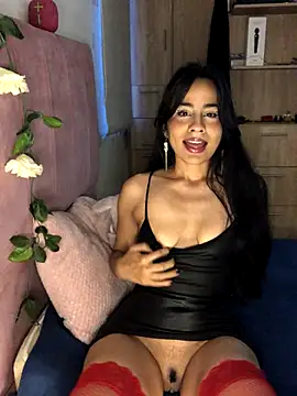 Snapshot of SelinaCatt_ chatting on November 2025 10:46:01 PM SelinaCatt online show from November 2025 10:46:01 PM