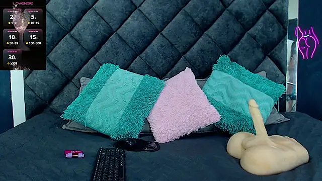 Lisa Louis online show from September 2025 05:17:01 AM