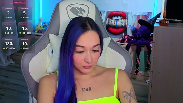 Im suka online show from November 2025 03:55:02 AM