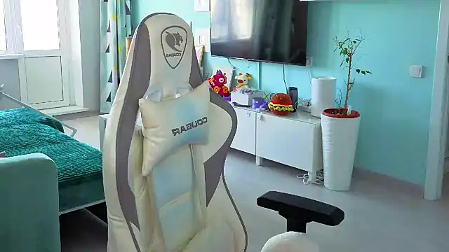 Im suka online show from March 2026 03:17:02 AM