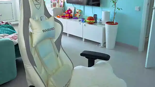 Im suka online show from April 2026 04:03:01 AM