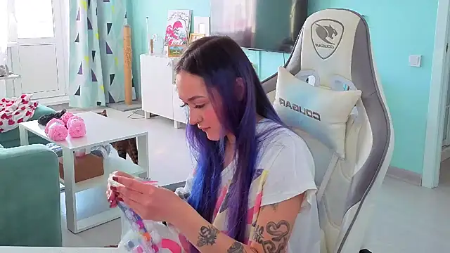 Snapshot of Im_suka chatting on February 2026 04:14:01 AM Im suka online show from February 2026 04:14:01 AM