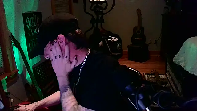 LEVIATHANX666 online show from April 2026 05:20:01 AM