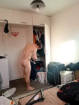 Wilsonn86 online show from November 2025 08:40:01 AM