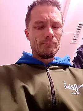 Wilsonn86 online show from February 2026 04:48:01 PM