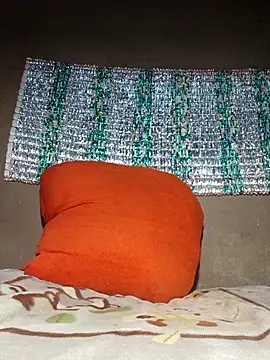 khetyvile online show from April 2026 11:33:02 PM