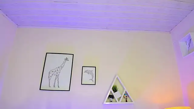 LusyKitty online show from November 2025 03:49:02 PM