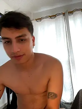 Snapshot of ErosVale chatting on November 2025 12:53:02 PM ErosVale online show from November 2025 12:53:02 PM