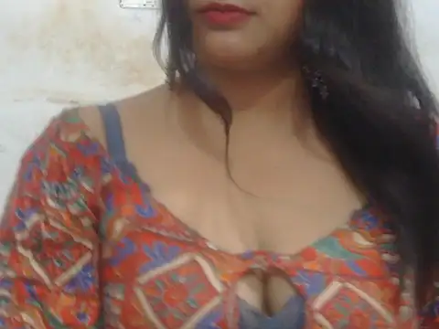 Snapshot of POOJA_199 chatting on July 2026 08:03:01 AM POOJA 199 online show from July 2026 08:03:01 AM