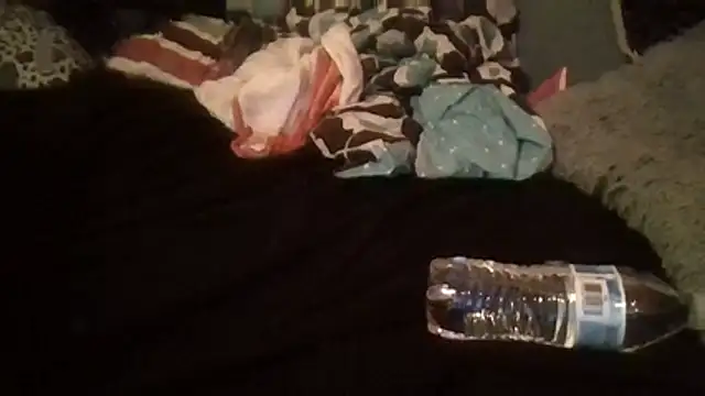 jcwxt online show from December 2025 03:30:02 AM