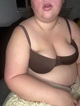 Snapshot of roxey-1997 chatting on November 2025 04:50:01 AM roxey-1997 online show from November 2025 04:50:01 AM