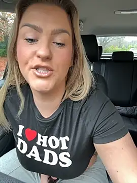 Charleigh xx online show from November 2025 12:42:01 PM