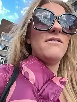 Charleigh xx online show from March 2026 12:32:01 PM